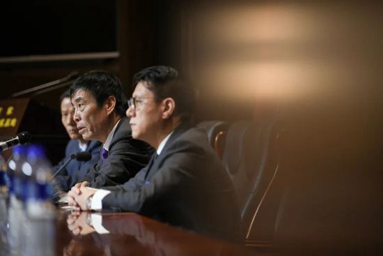 国产亚洲精品欧美一区
